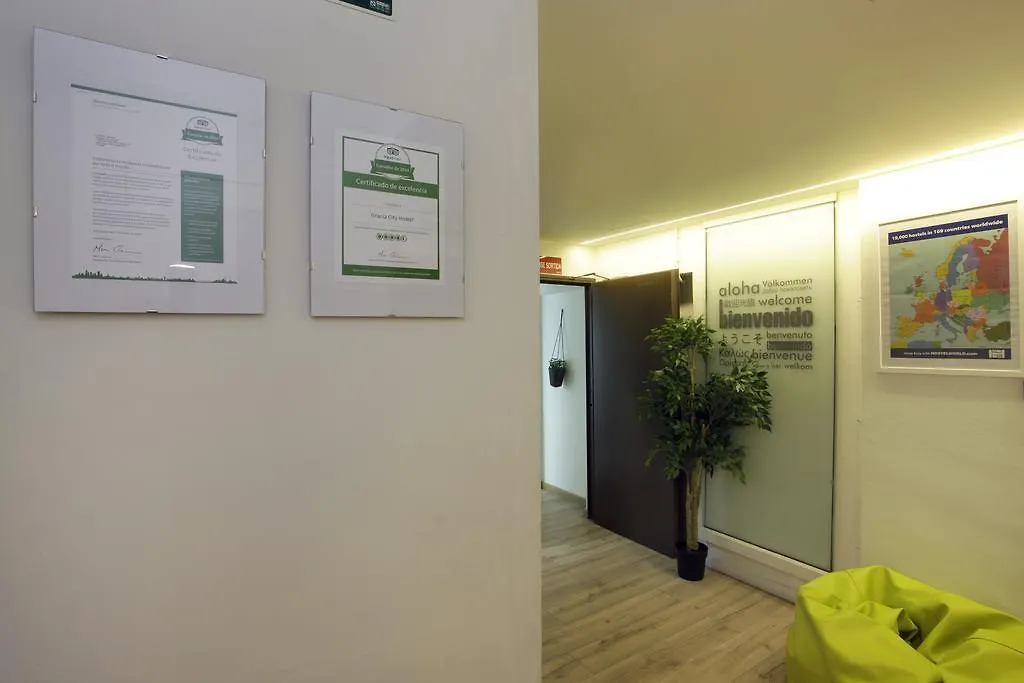 Gracia City Hostel Barcelona