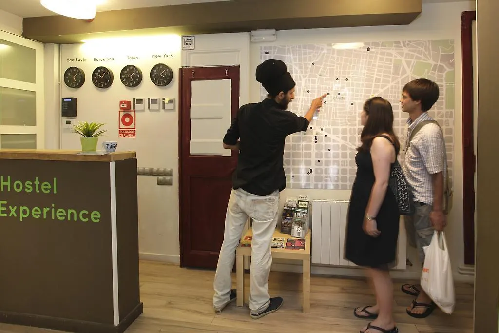 Gracia City Hostel Barcelona España