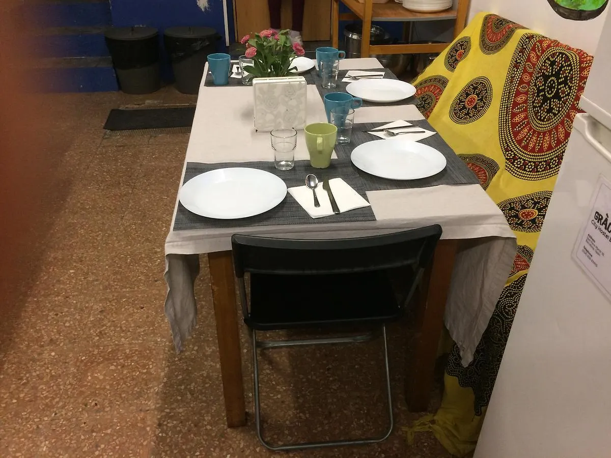 Gracia City Hostel Barcelona España